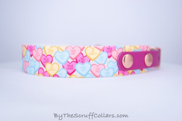 13-15" Conversation Hearts UV Print/Magenta w/Rose Gold Hardware 5/8" Taper