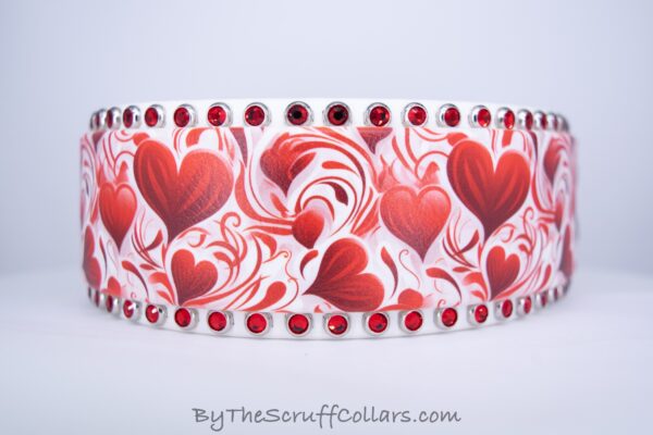 13.5-15.5" Artistic Hearts UV Print/White 2" w/Nickel Hardware 1.5" Buckle