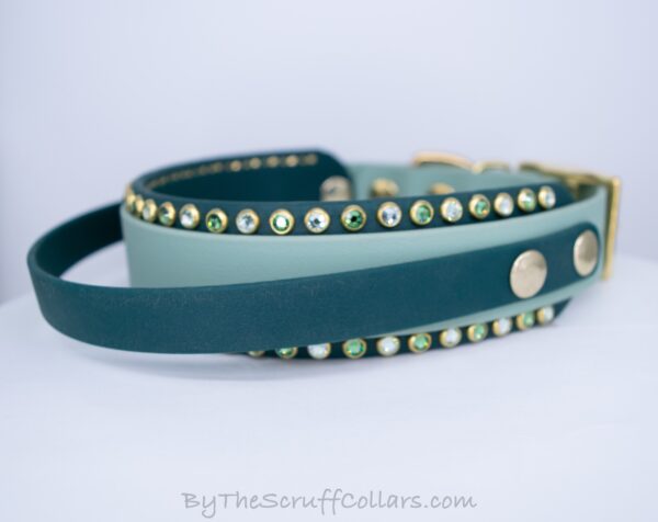 15-17" Handle Collar Sage/Forest 1.5" w/Brass Hardware & 1" Buckle