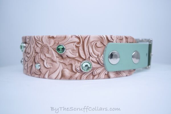13.5-15.5" Carved Leather Natural 1.5" UV Print/Sage w/Nickel Hardware 1" Taper