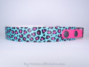 16.5-18.5" Wild Jaguar UV Print/Hot Pink w/Black Hardware 5/8" Taper